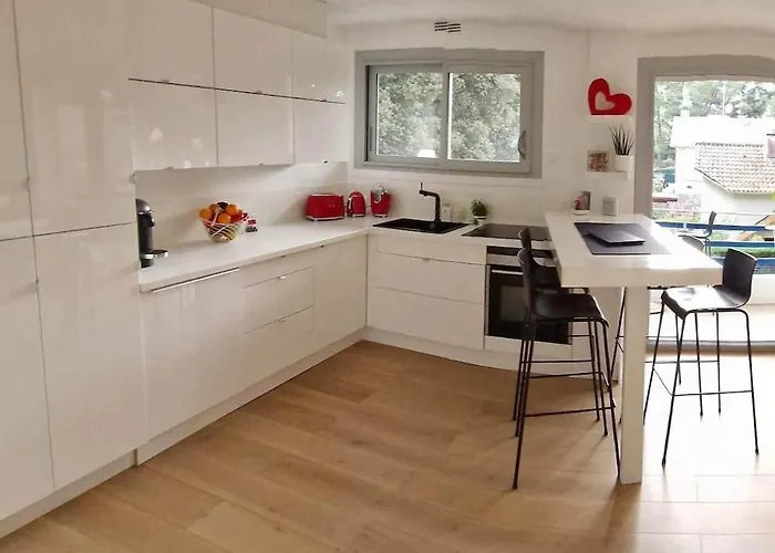 Central, Quiet Not Overlooked La Baule